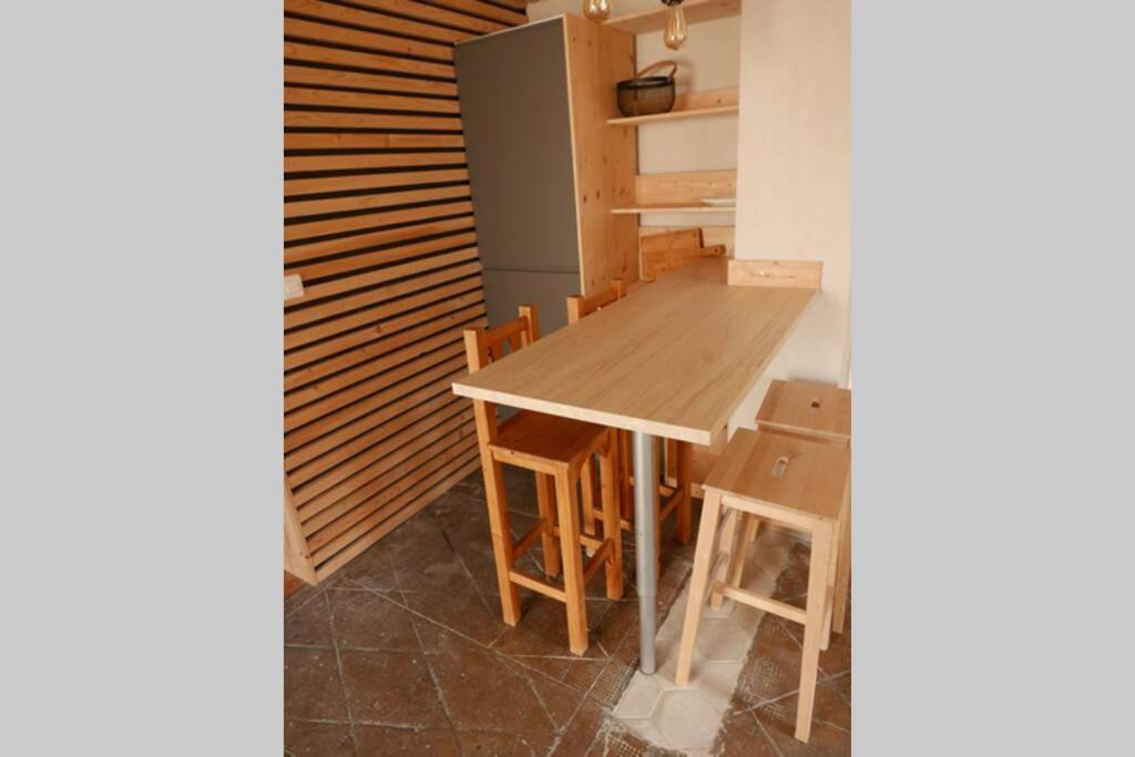 Joli Appartement Confortable Renove Style Cosy Saint-Martin-de-la-Porte المظهر الخارجي الصورة